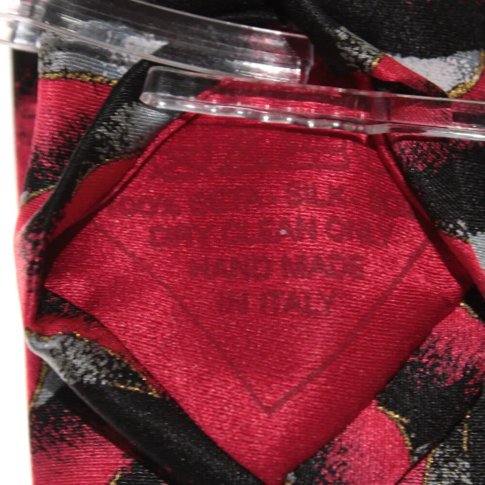Brioni NWOT Neck Tie in Red / Black / Silver Abstract Print 100% Silk